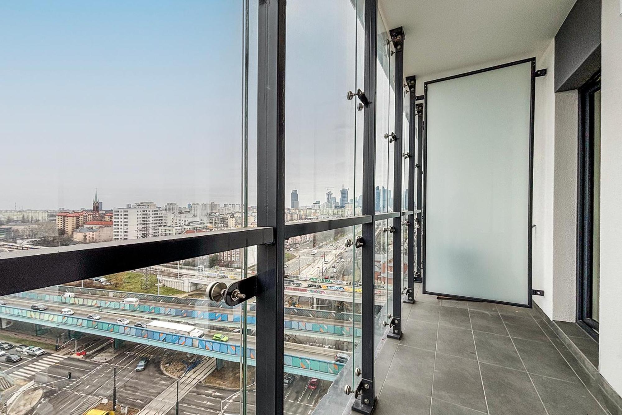 Rentplanet - Apartamenty Kasprzaka Warszawa Eksteriør bilde