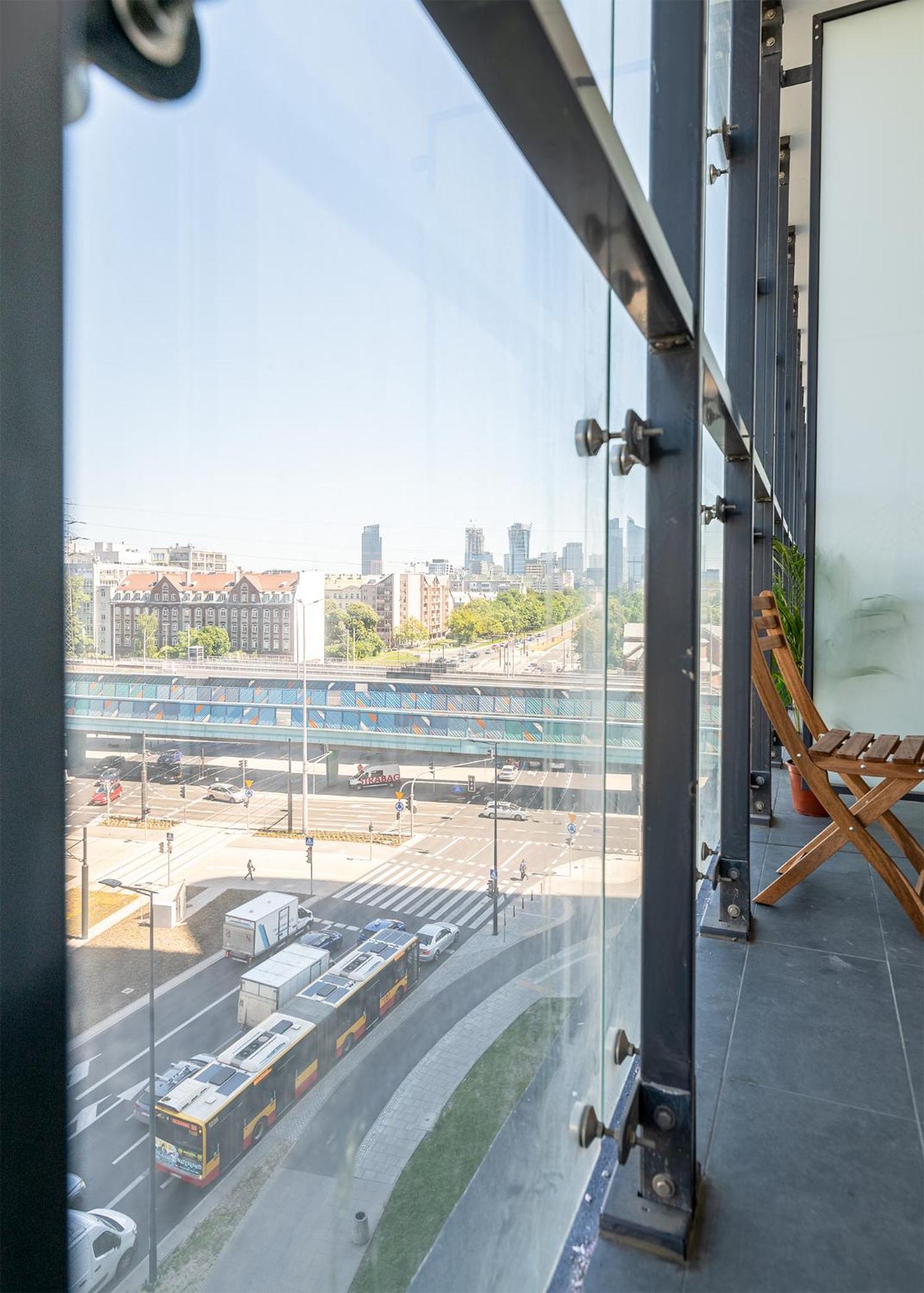 Rentplanet - Apartamenty Kasprzaka Warszawa Eksteriør bilde